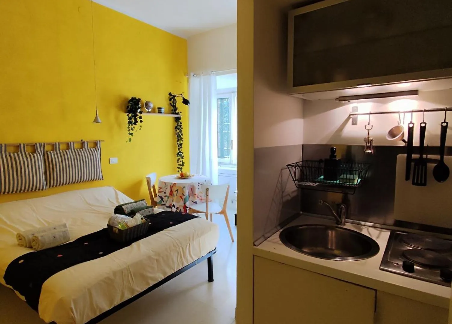 Colosseum Studio Flat Rome Italy